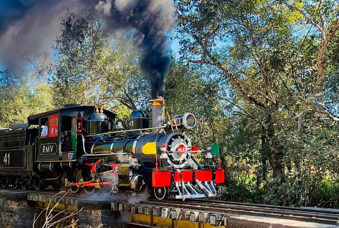 O trem entre São João del-Rei e Tiradentes